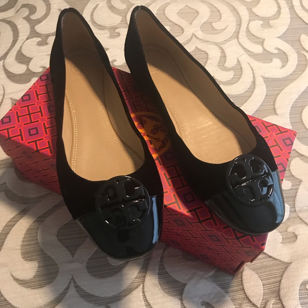 Tory Burch - Chelsea Cap Toe Flats